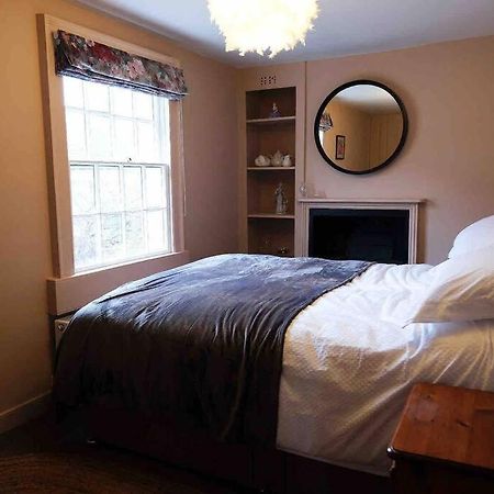 Regency Cottage 10 Minutes From Bath City Centre Экстерьер фото