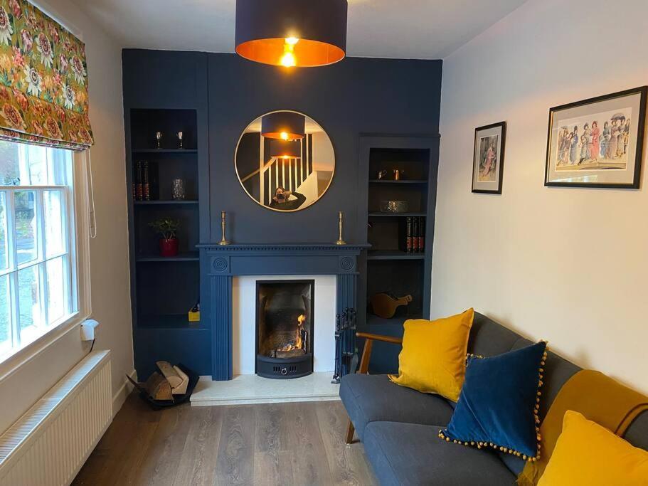 Regency Cottage 10 Minutes From Bath City Centre Экстерьер фото